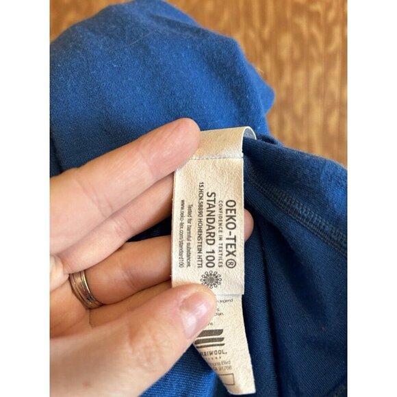 Meriwool Layers Women’s 1/2 Zip Sweater Size XS 250g Merino Wool Electric Blue - Picture 9 of 10